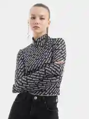 Топ с рукавами "BABYGIRL"