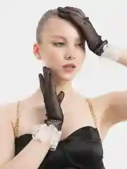 Сетчатые перчатки с ажурной отделкой