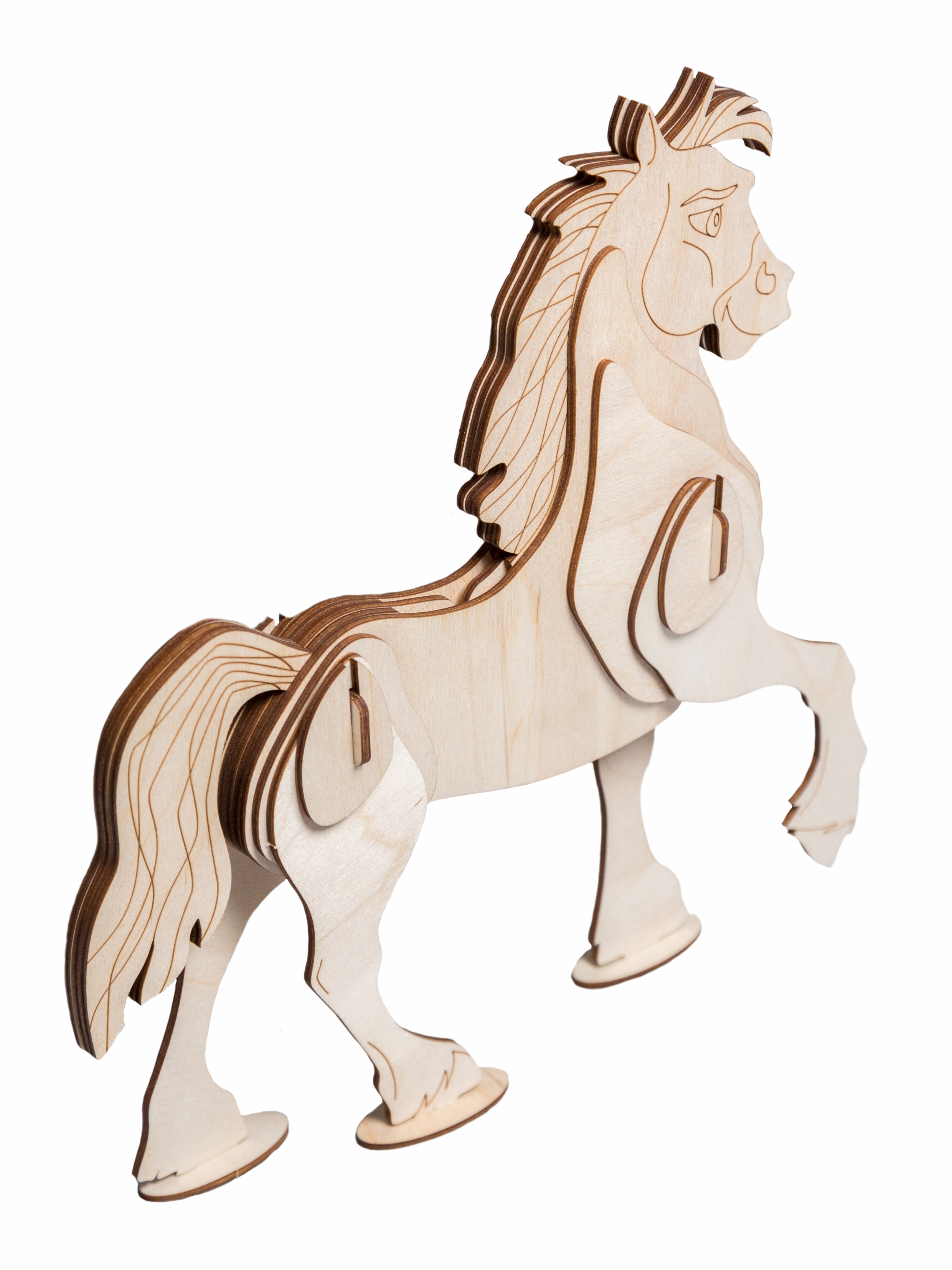 Карета с лошадью: изображения без лицензионных платежей