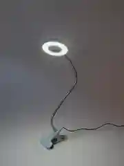 Настольный LED светильник USB с удобным креплением (прещепка)