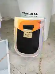 Черный сумка для смартфона