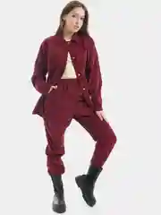 Багровый костюм вельветовый