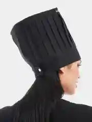Высокий поварской колпак
