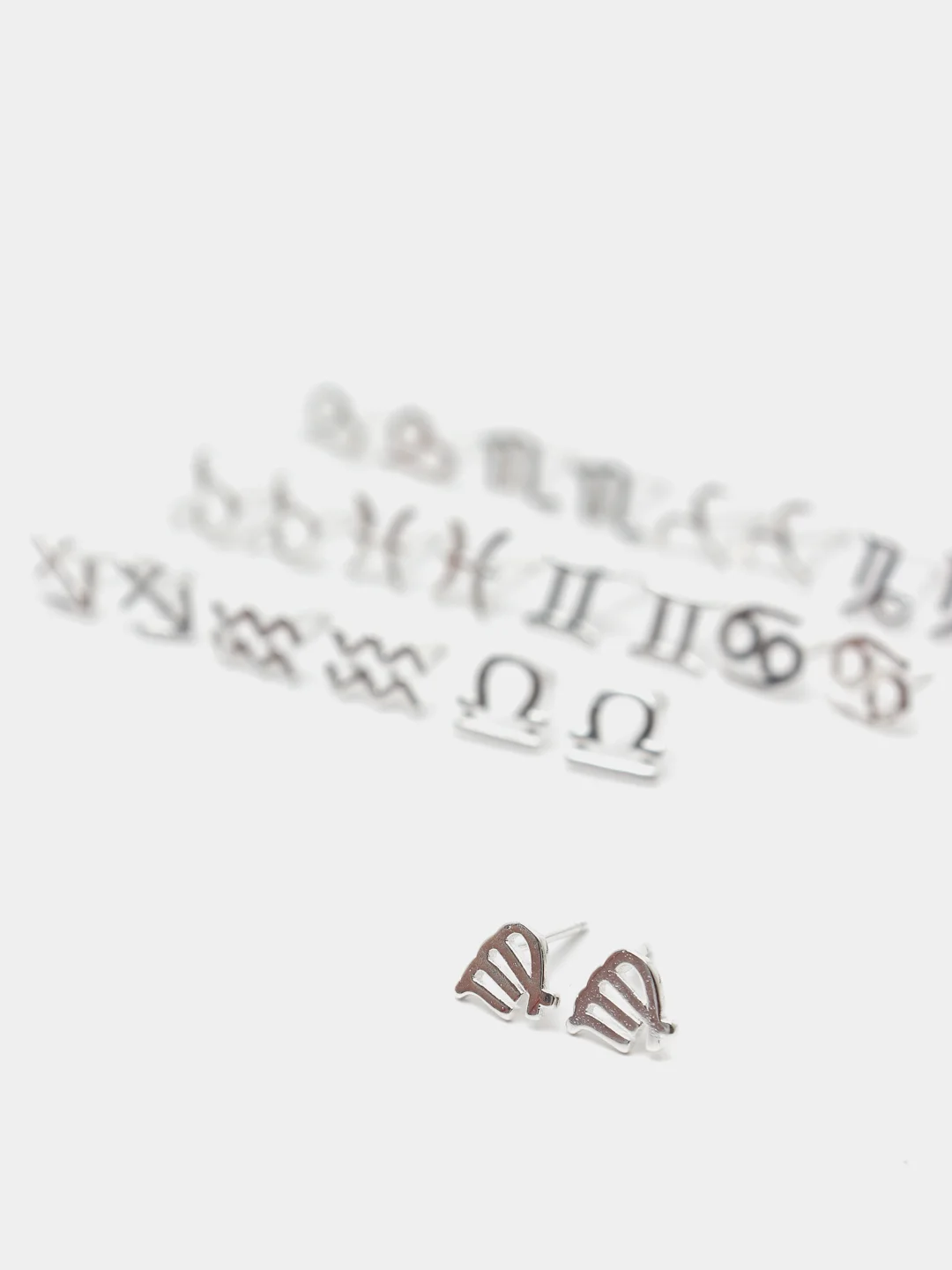 Серьги серебряные знака зодиака