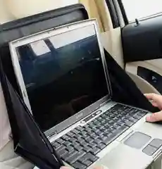 Стол компьютерный складной для авто