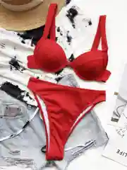Купальник разденьный и с чашками на высокой талии