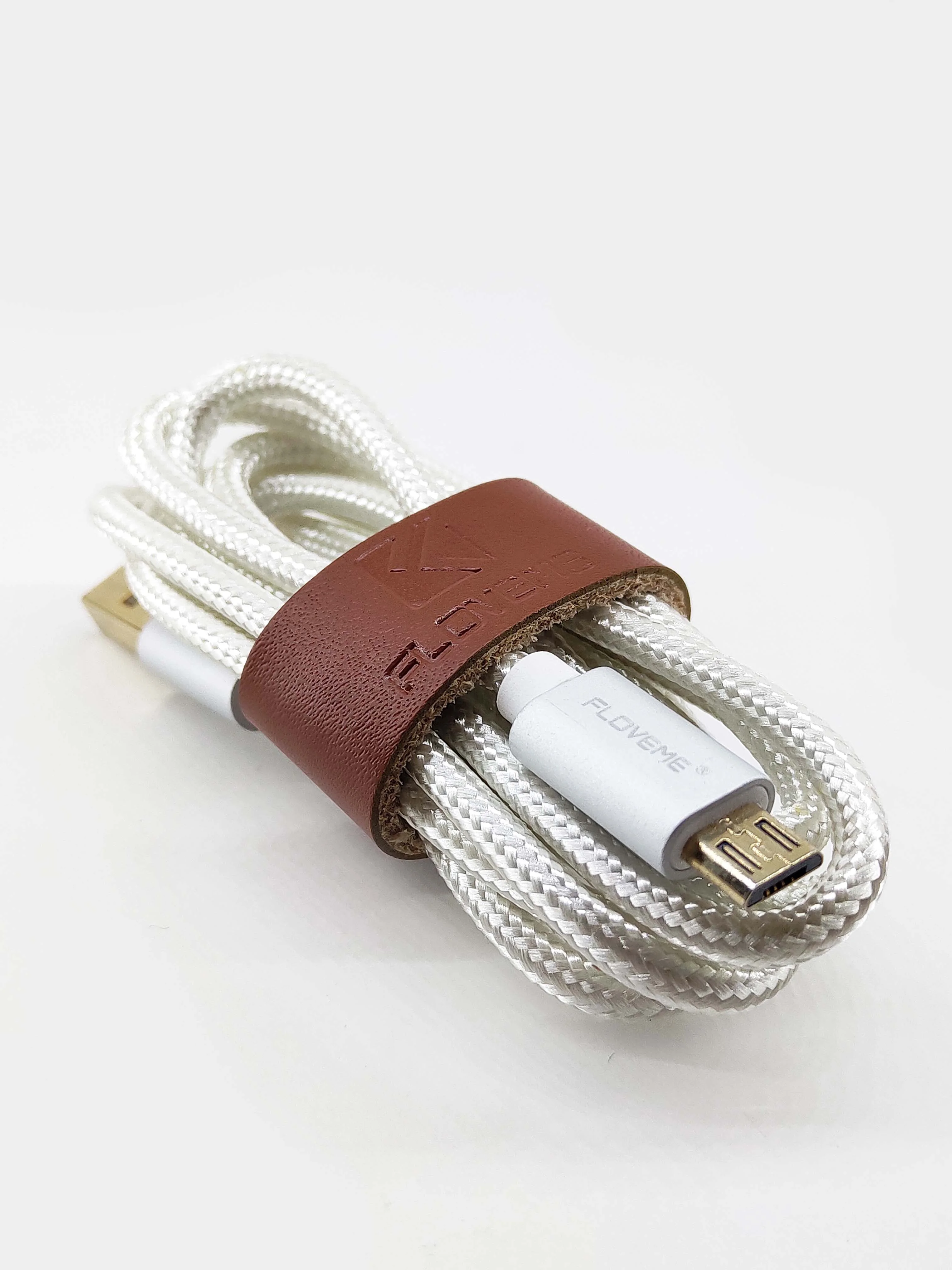 Кабель MicroUSB Floveme плетёный с органайзером