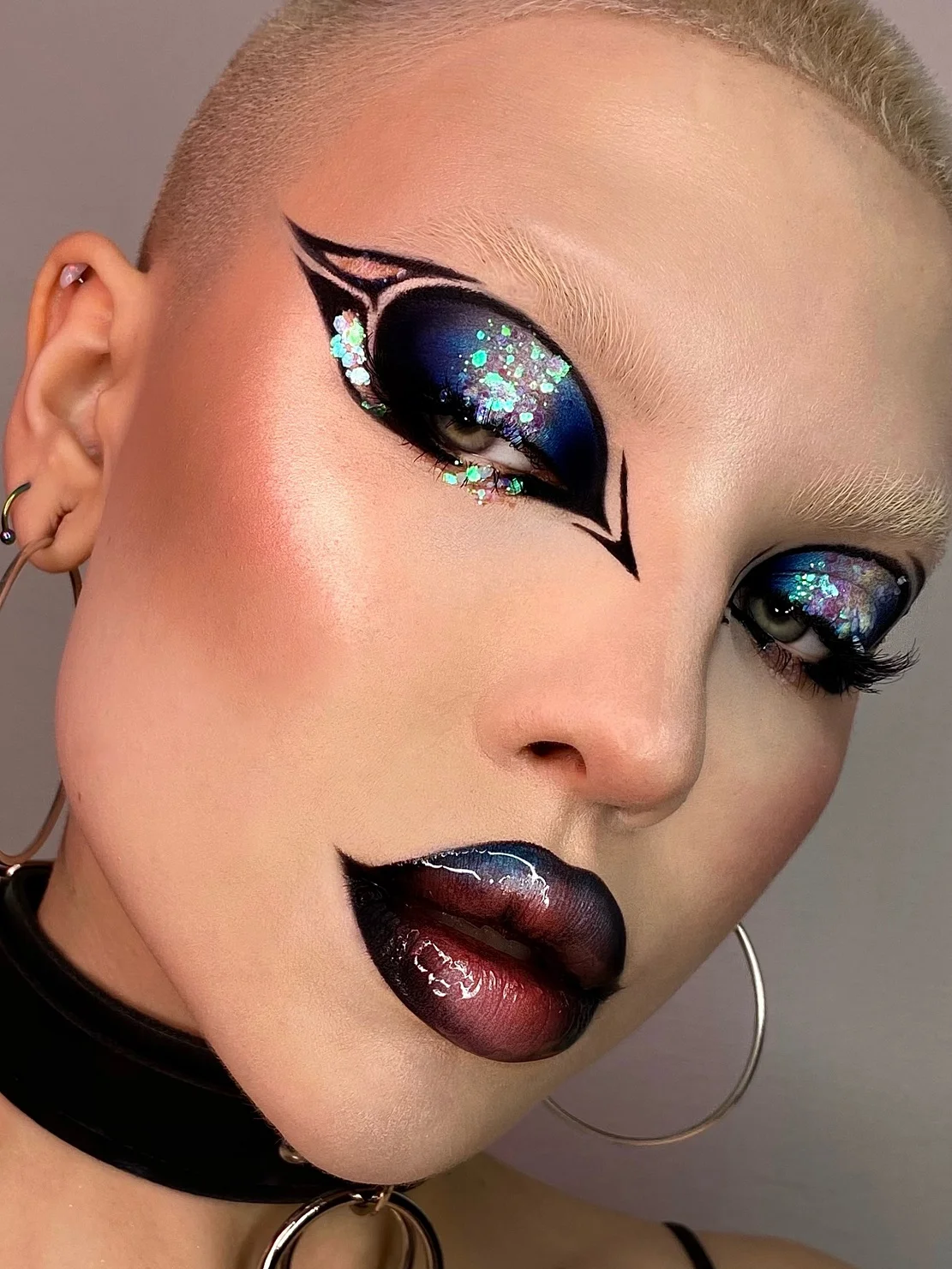 Queridos Glitters. Глиттергель. Блёстки для лица и тела. Цвет "Дуриан" 3 мл
