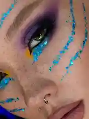 Queridos Glitters. Глиттергель. Блёстки для лица и тела. Цвет "Голубая Бездна" 3 мл