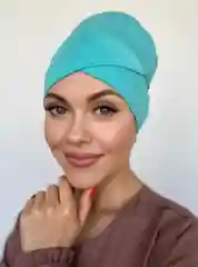 Мятный косой чепчик, шапочка под платок
