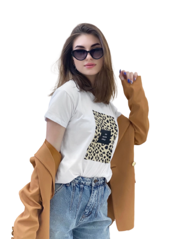 Футболка Stay wild
