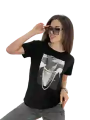 Черный футболка "New Shades"