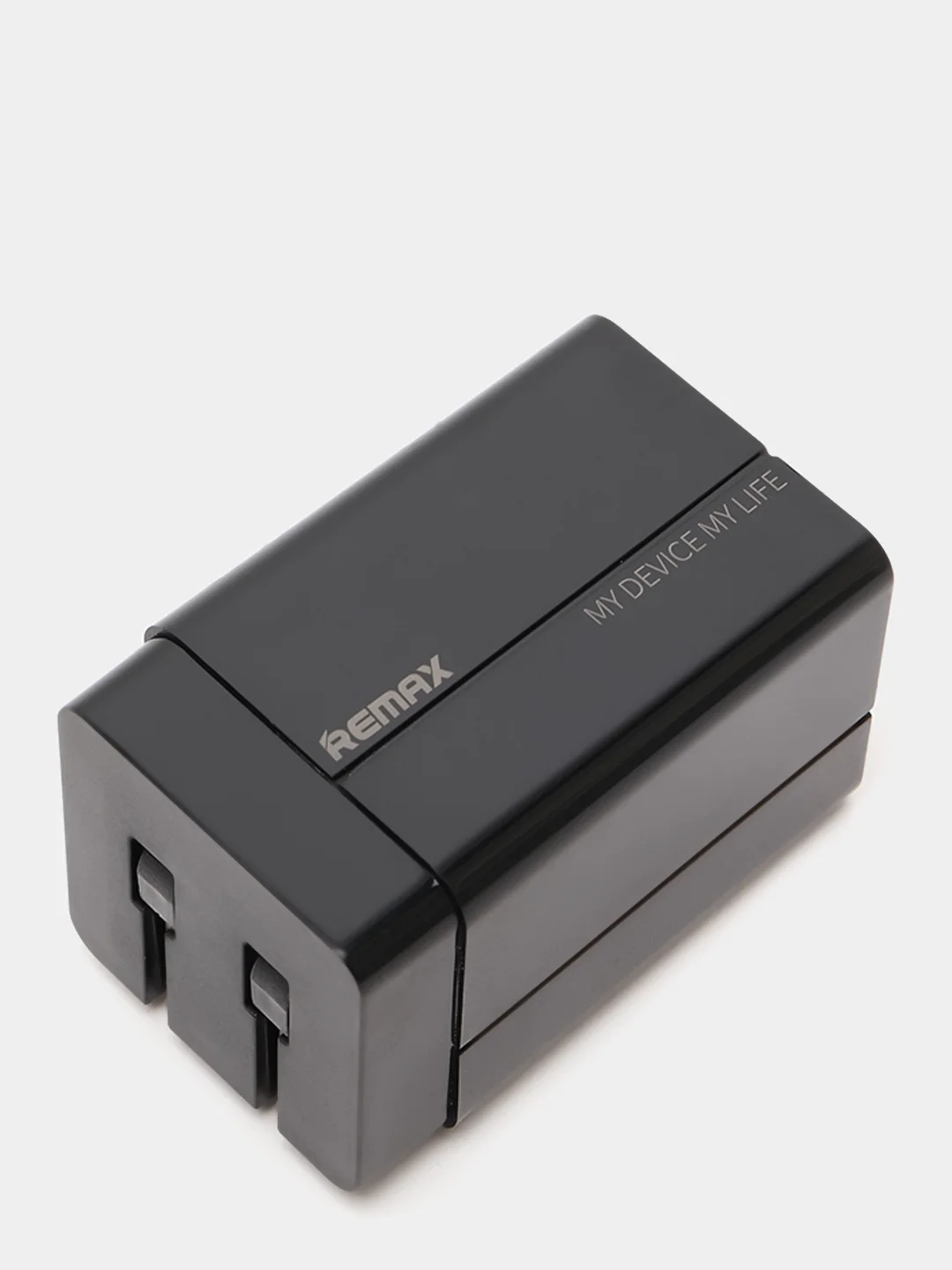 Черный ускоренное зарядное устройство на 4 USB входа европейской вилкой