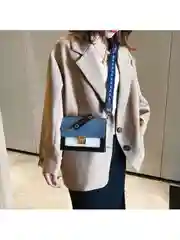 Сумка через плечо голубая под замшу
