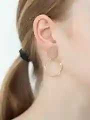 Серьги-гвоздики