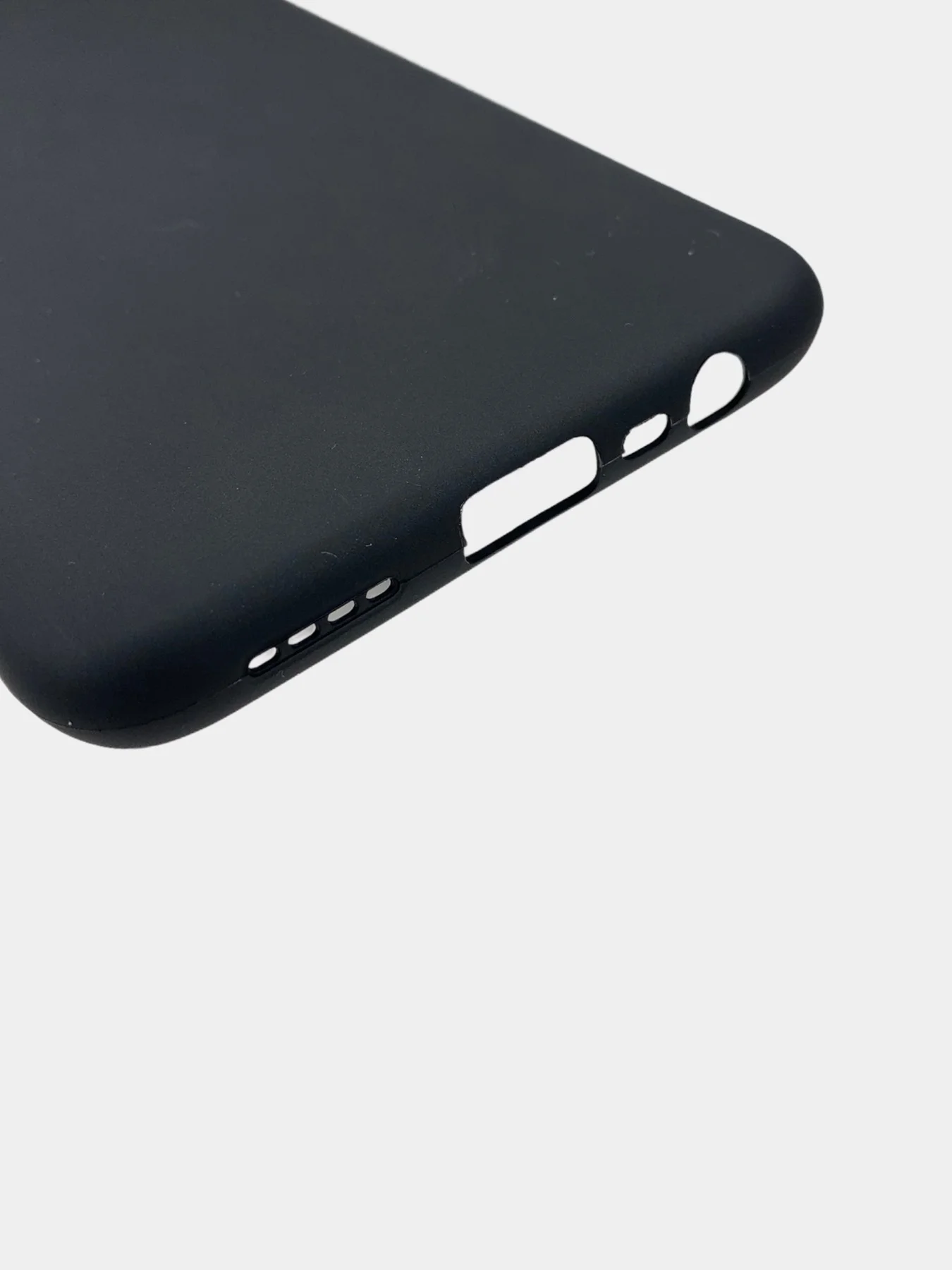 Черный чехол Realme C11 2020 Реалми С11 2020 черный силиконовый