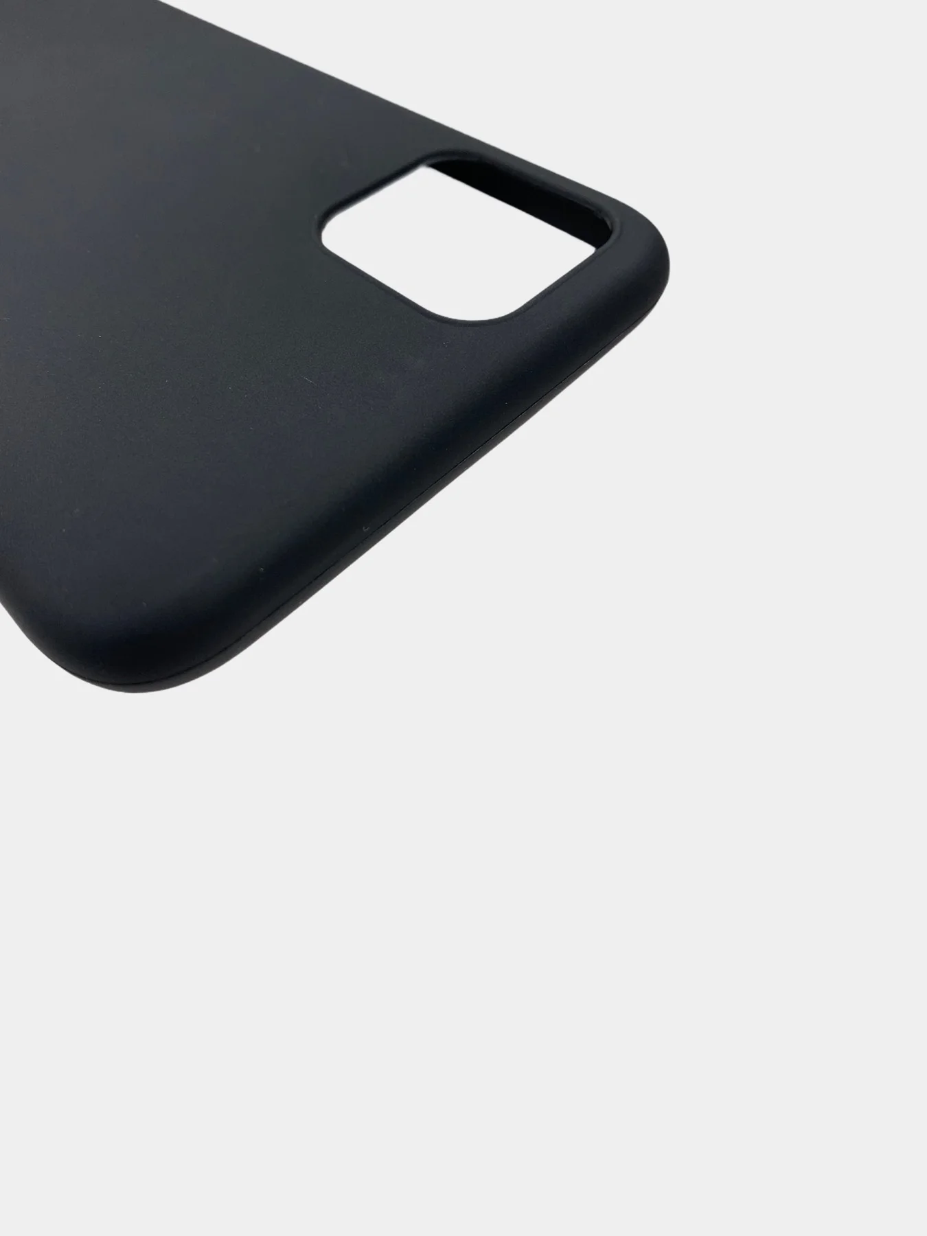 Черный чехол Realme C11 2020 Реалми С11 2020 черный силиконовый