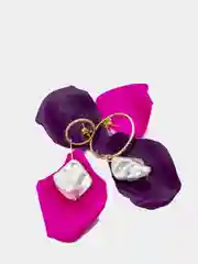 Серьги с жемчугом, кольцо с гвоздиком