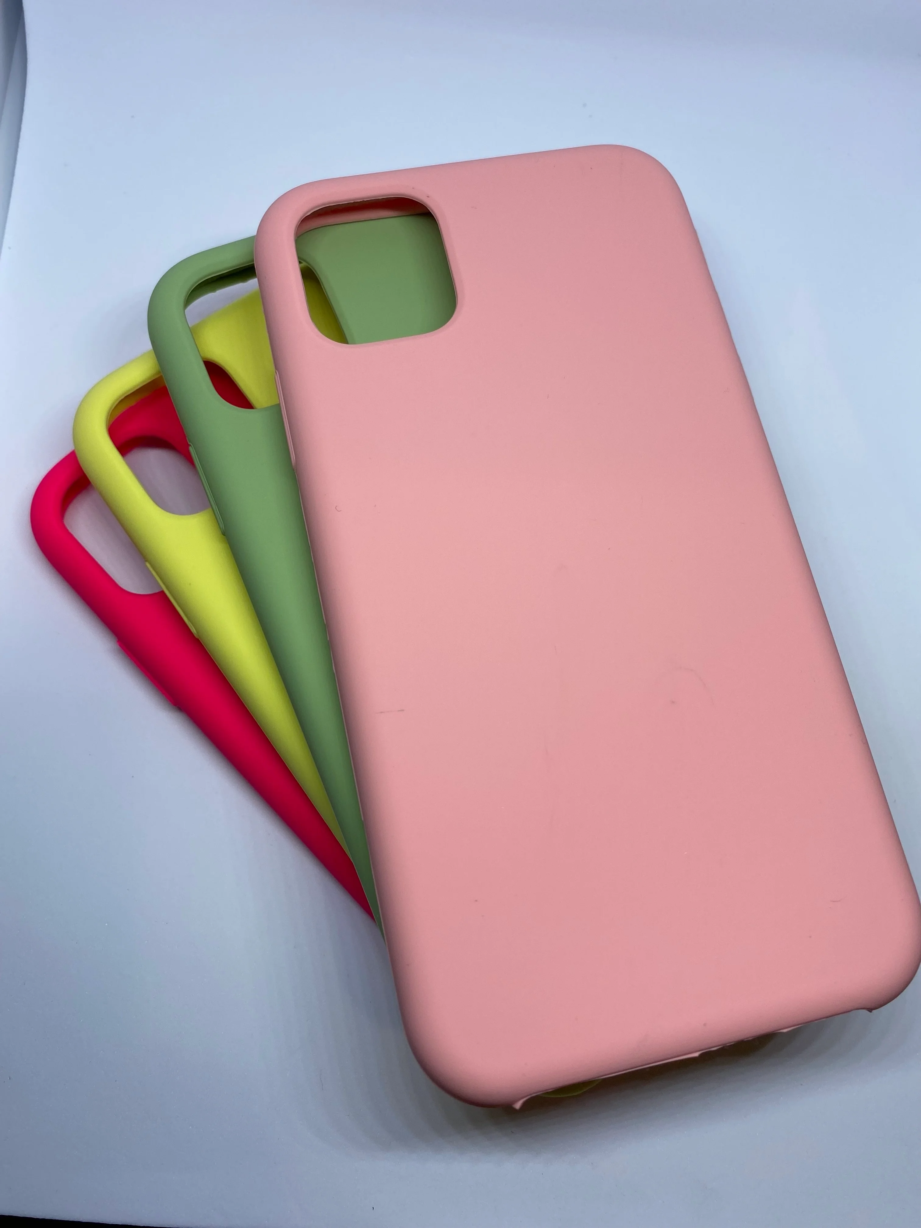 Чехол Silicone Case для iPhone 11