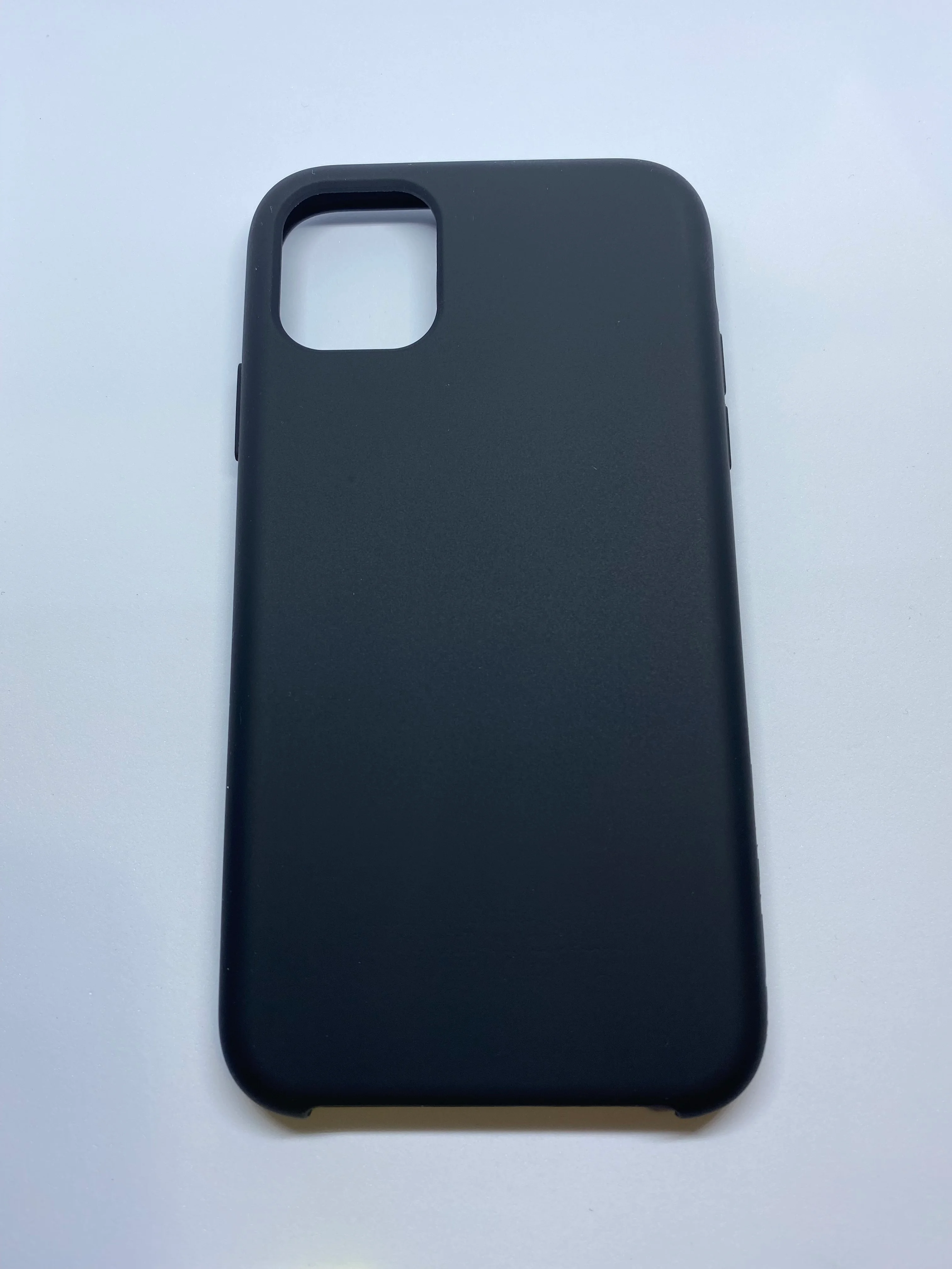 Черный чехол Silicone Case для iPhone 11