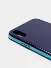 iPhone Xs Max чехол пластиковый