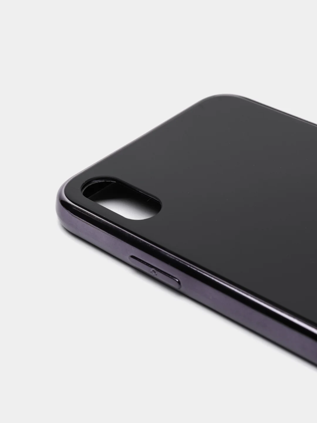 iPhone Xs Max чехол пластиковый