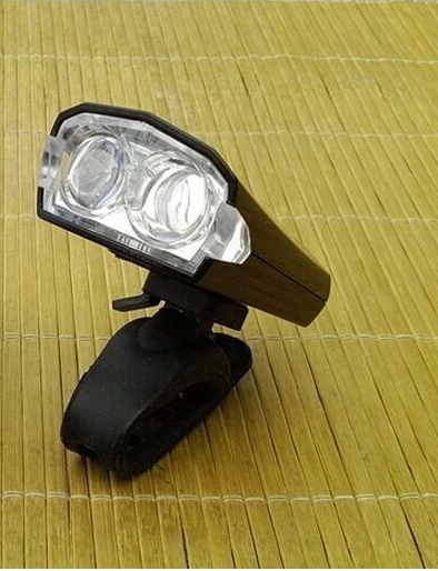 Фонарь на руль велосипеда с зарядкой через USB