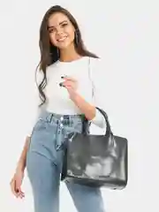 Классическая женская сумка