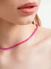 Коралловый колье-чокер из бисера