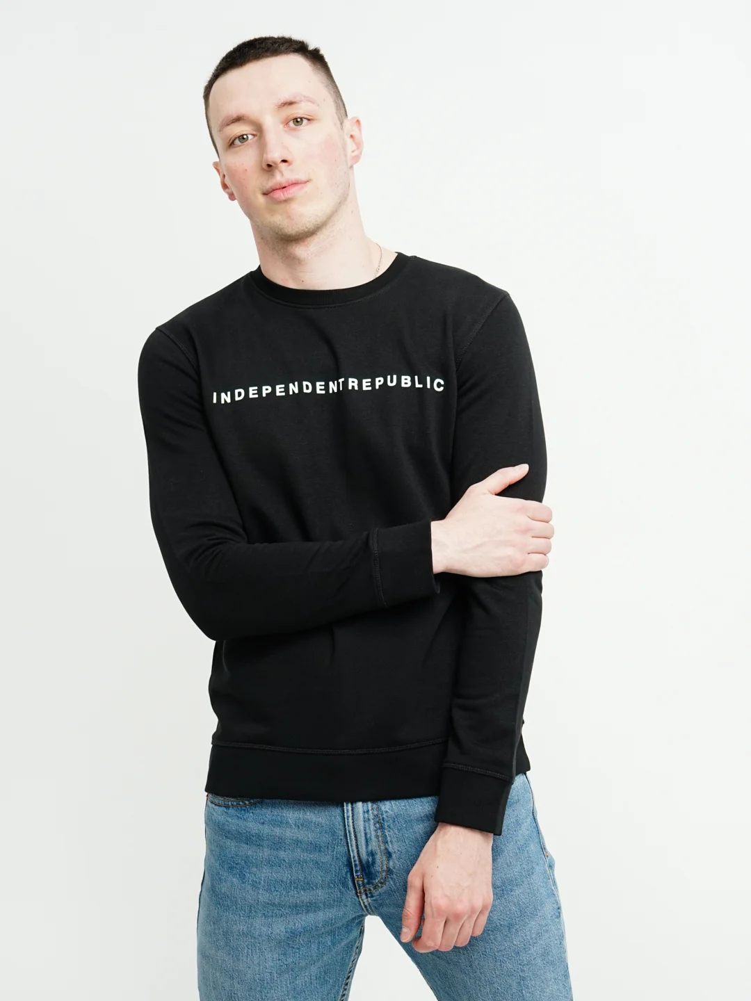 Свитшот Independent Repablic, скейтер, черный