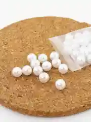 Белый бусины имитация под жемчуг