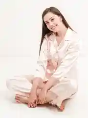 Бежевый домашний шелковый костюм