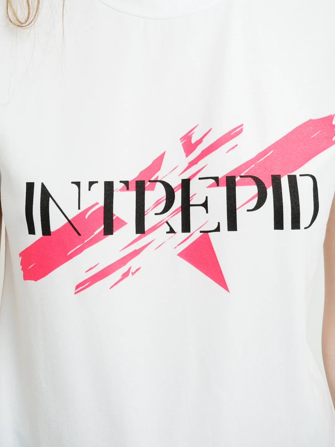 Белый футболка INTREPID Белый