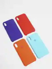 Чехол Silicone Case для IPhone XS Max с открытым низом