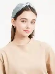 Ободок для волос с узлом