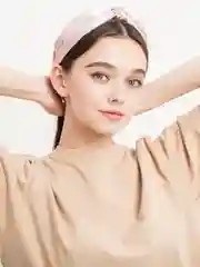 Ободок для волос с узлом