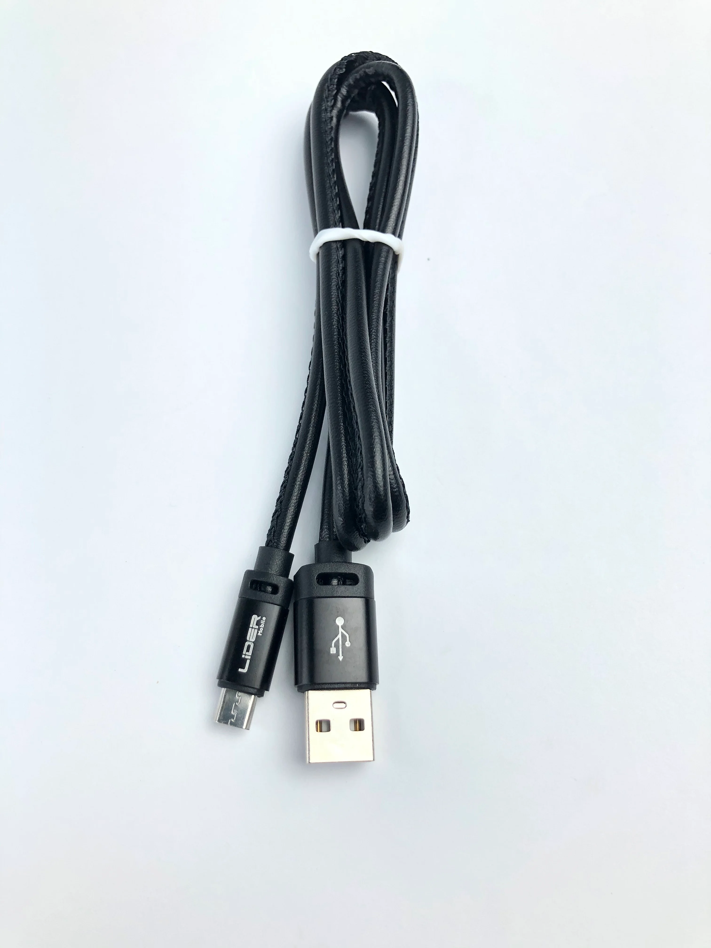 Кабель USB для зарядки microUSB, Lightning , Type-C