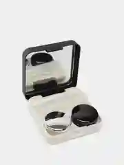 Черный футляр для контактных линз