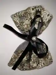 Черный ретро заколка