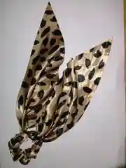 Терракотовый резинка с хвостом