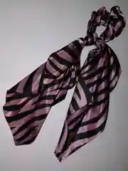 Коралловый меланж резинка с хвостом