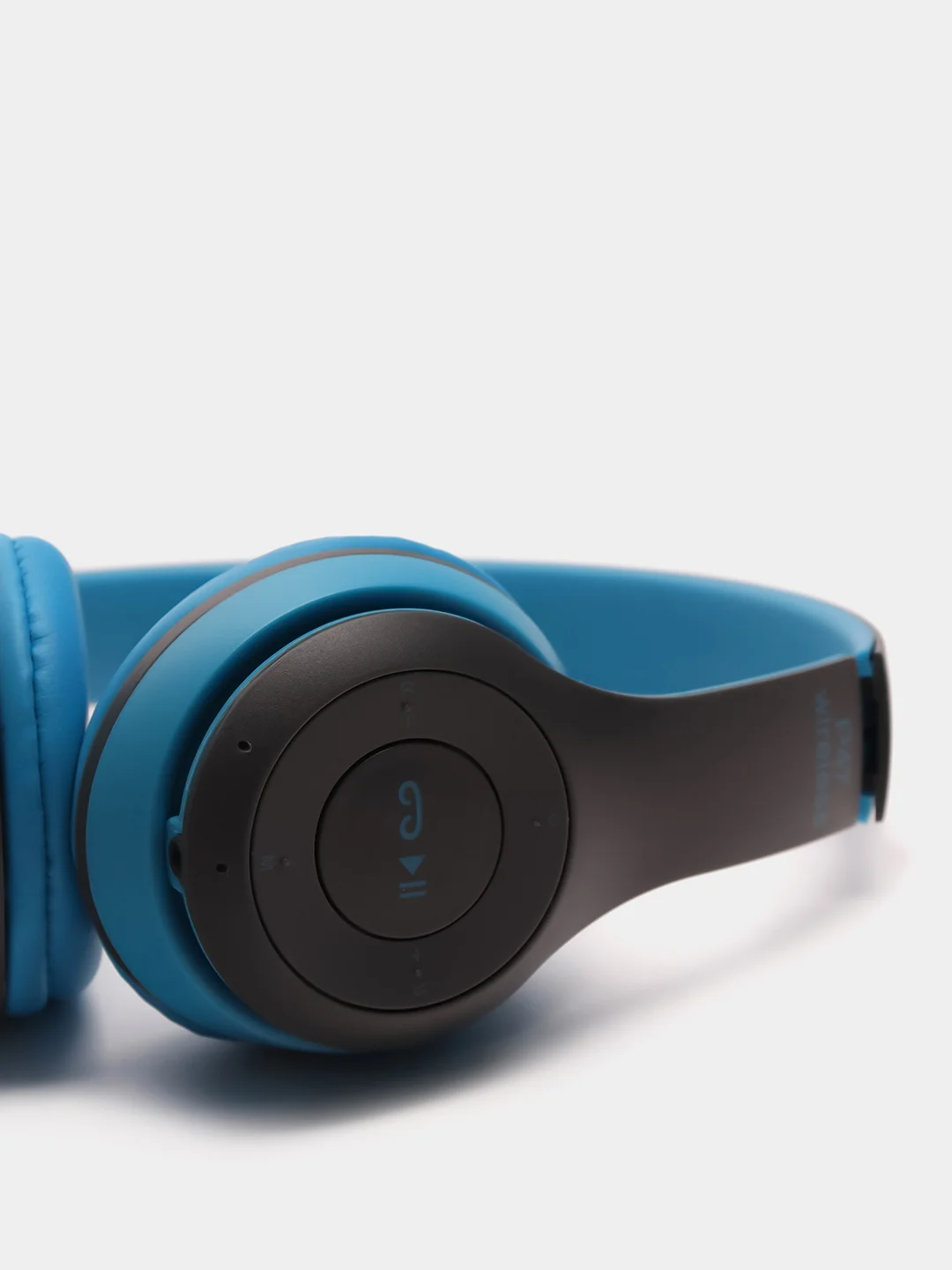 Беспроводные наушники P47 Wireless