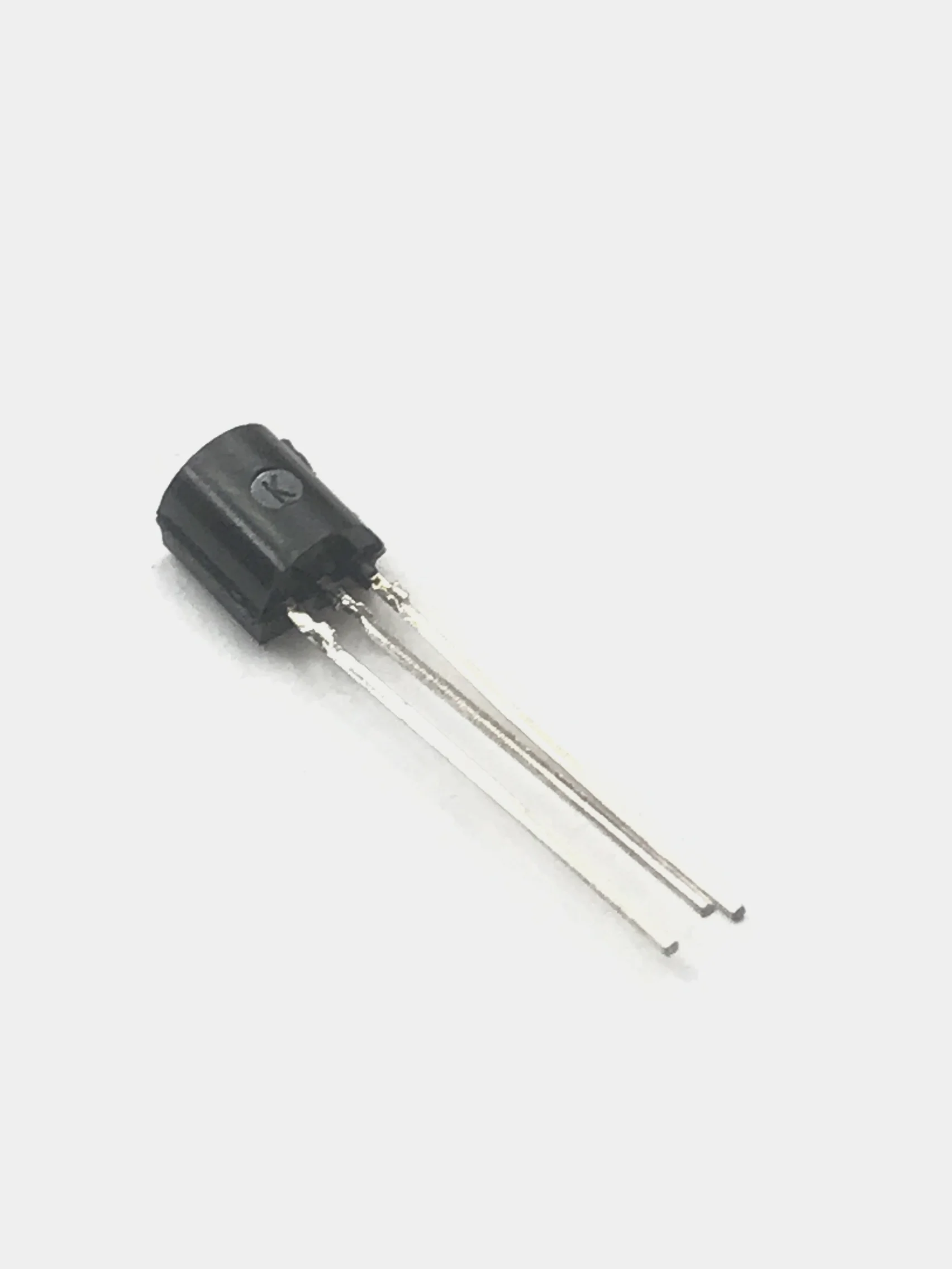Транзистор 2N3906 (pnp 40v 0.2a) TO-92 5 штук