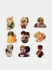 Значки деревянные с аниме "JoJos Bizarre Adventure", "My Hero Academy", "Bungo Stray Dogs"