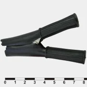 2 штуки Зажим "крокодил" 75мм (красный+черный)