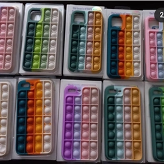 Чехол-антистресс Pop it для телефона iPhone 12 Pro Max