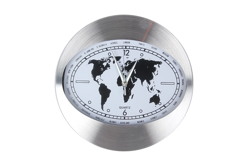 Часы 30 см в металлическом корпусе World