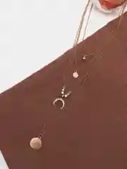 Многоярусная цепочка с подвесками