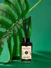 Диффузор с палочками Aromateria, 100 мл