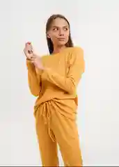 Вязаный пижамный комплект